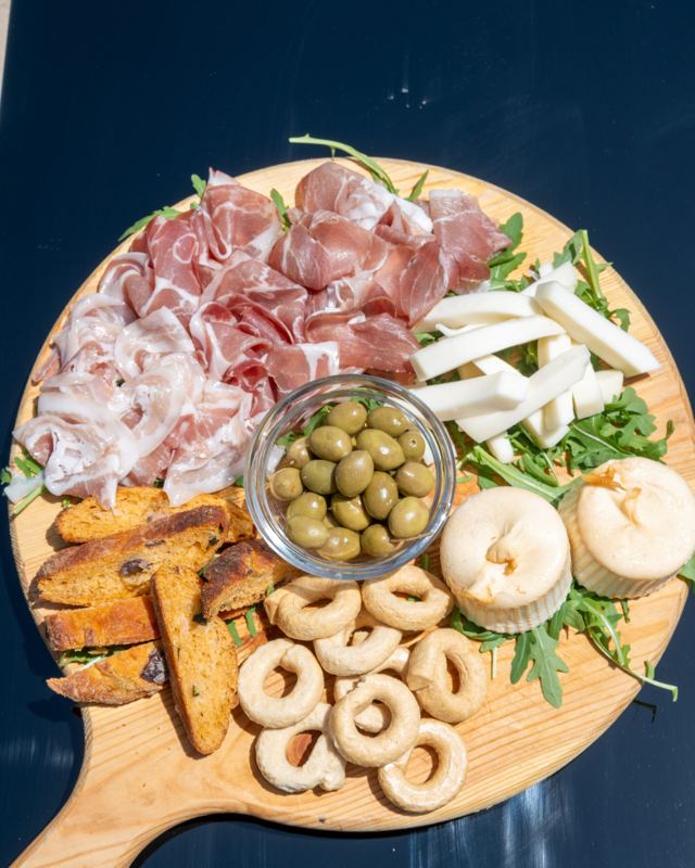Tagliere di salumi e formaggi